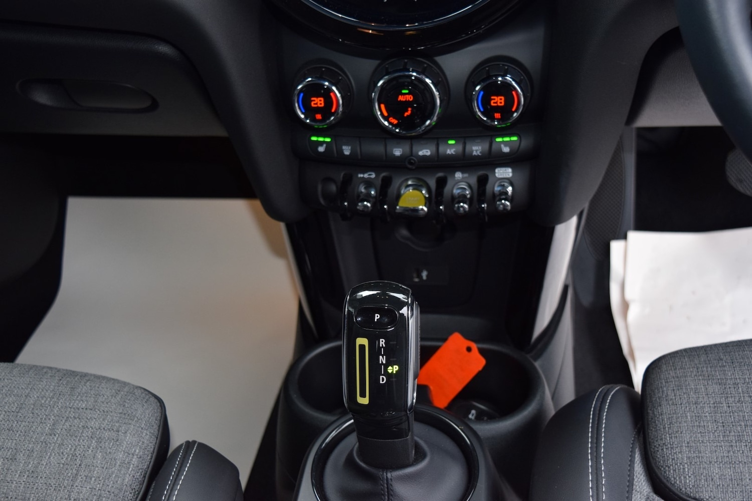 Used MINI Hatch 2022 for sale - 77475311: Photo 32