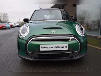 Used MINI Hatch 2022 for sale - 77475311: Photo