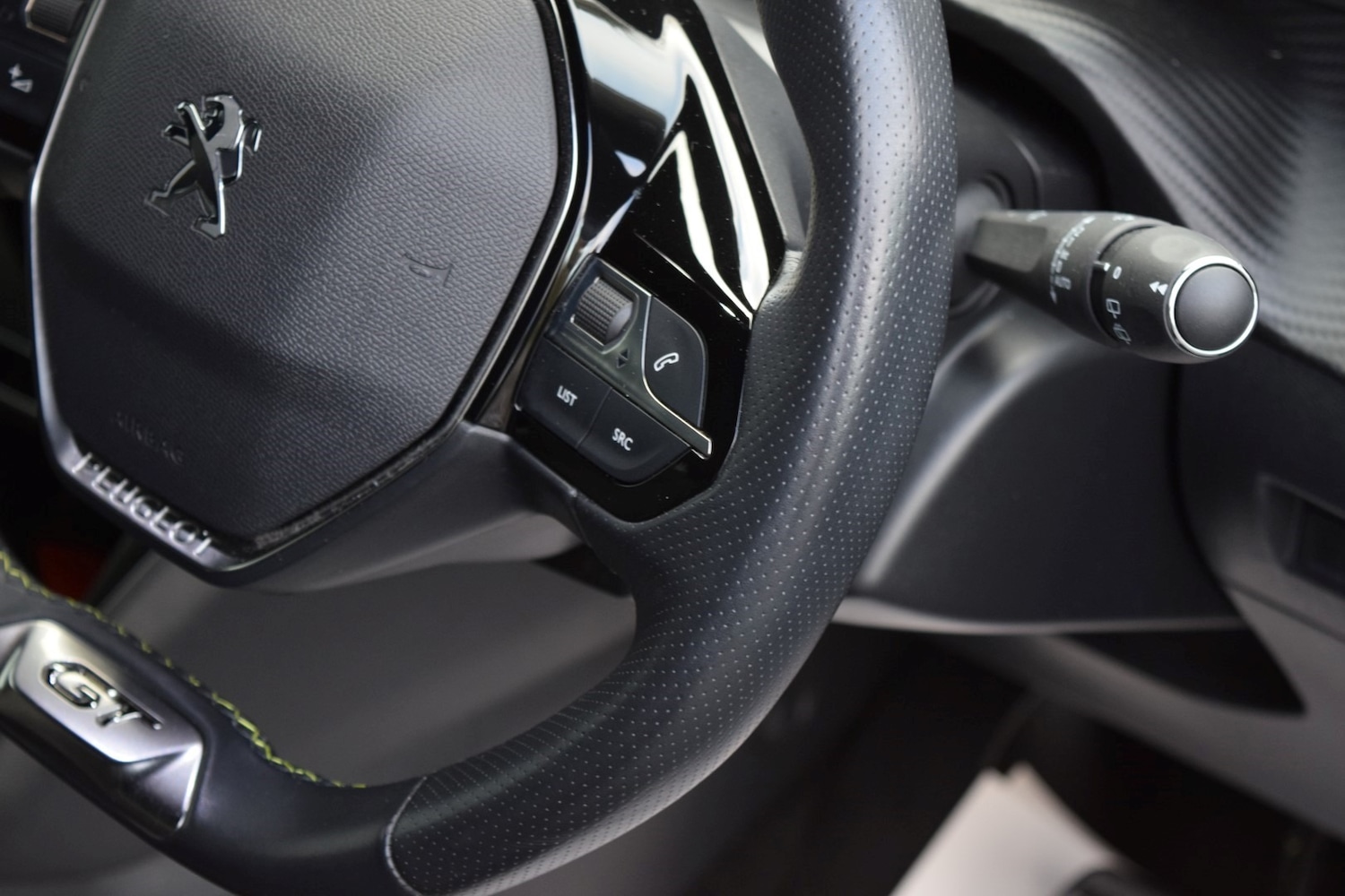 Used Peugeot 2008 2022 for sale - 76663346: Photo 20