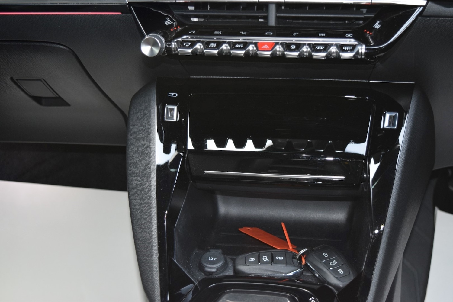 Used Peugeot 2008 2022 for sale - 76663346: Photo 30