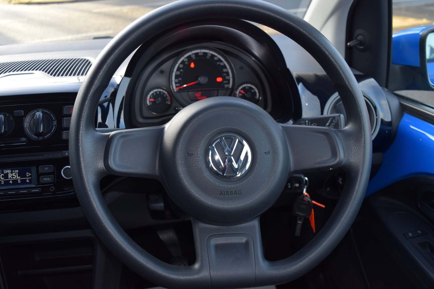 Used Volkswagen up! 2014 for sale - 76723079: Photo 18