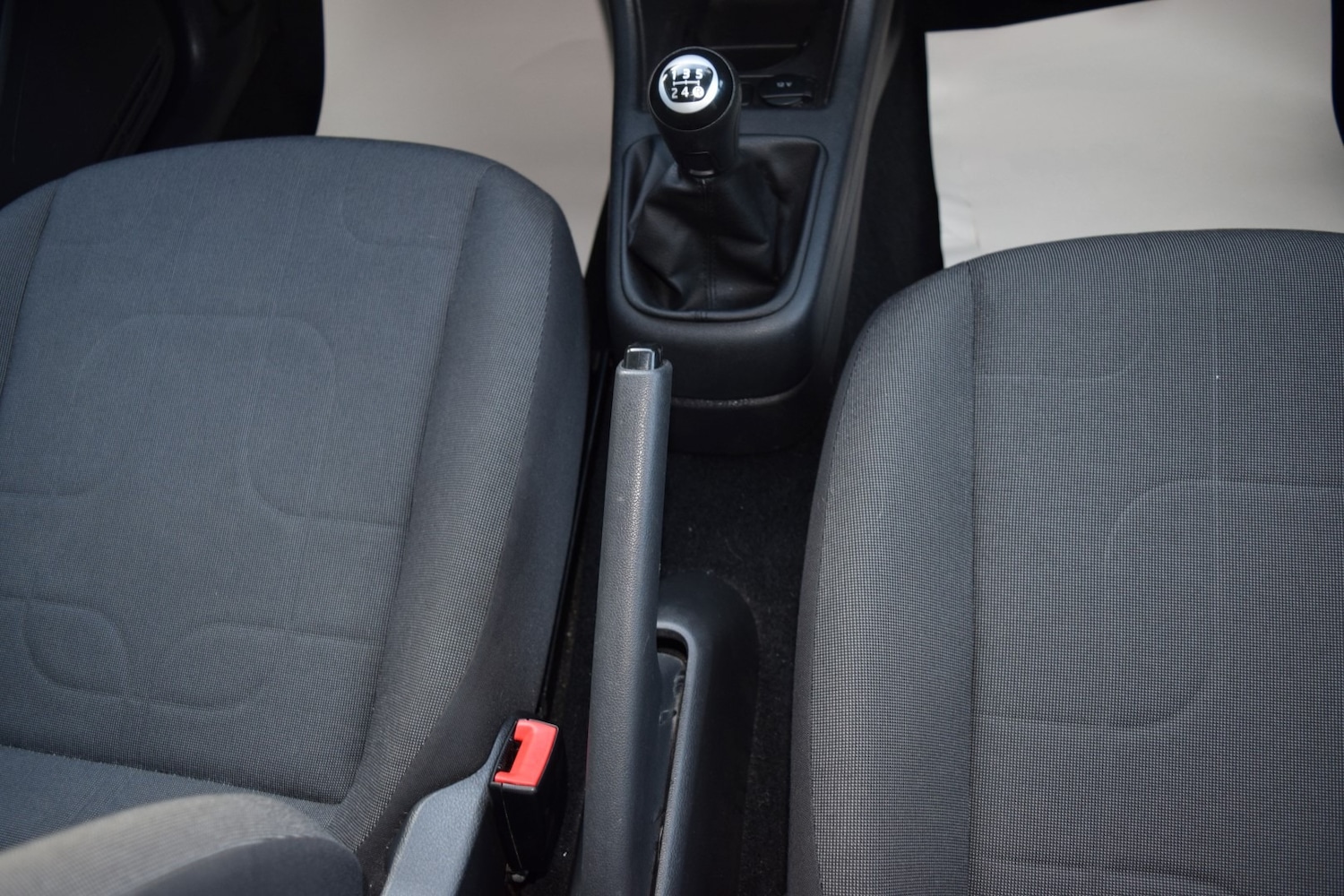 Used Volkswagen up! 2014 for sale - 76723079: Photo 27