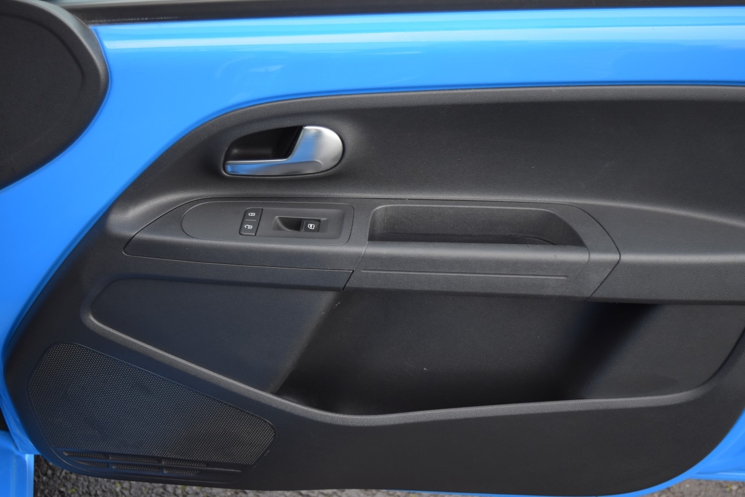 Used Volkswagen up! 2014 for sale - 76723079: Photo 35