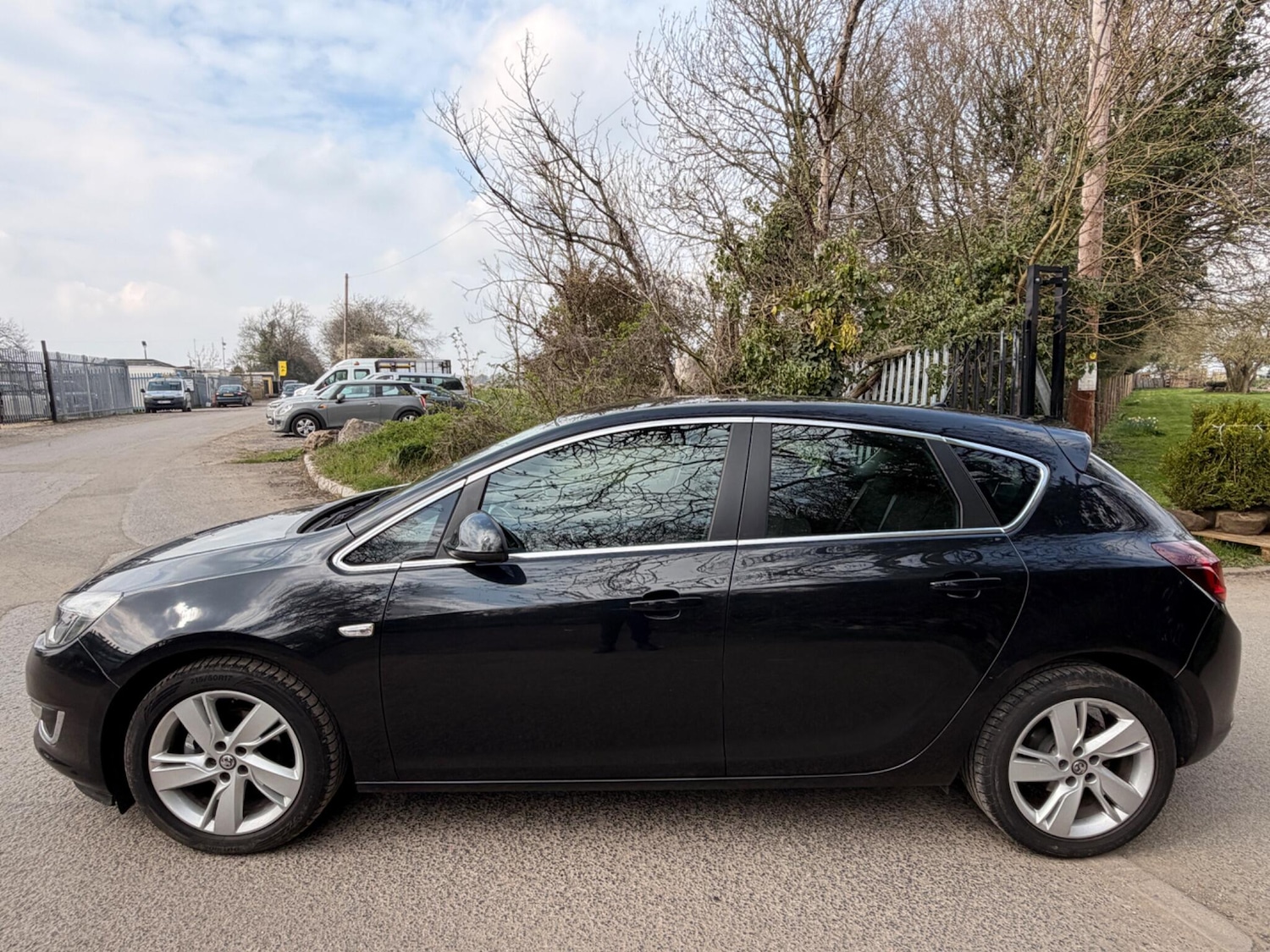 Used Vauxhall Astra 2015 for sale - 78007239: Photo 6