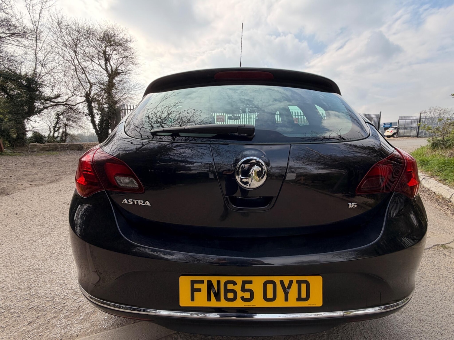 Used Vauxhall Astra 2015 for sale - 78007239: Photo 7