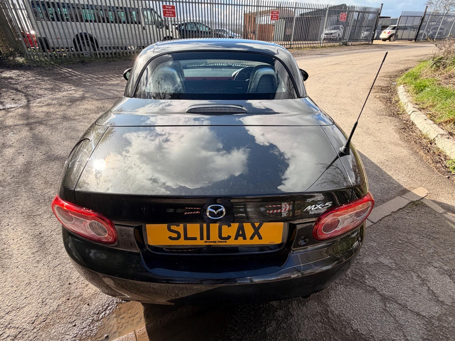 Used Mazda MX-5 2011 for sale - 77744394: Photo 12