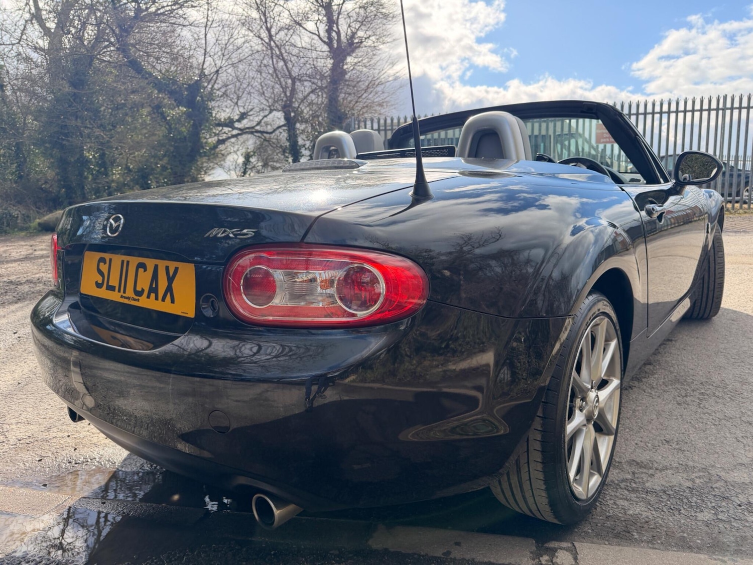 Used Mazda MX-5 2011 for sale - 77744394: Photo 17