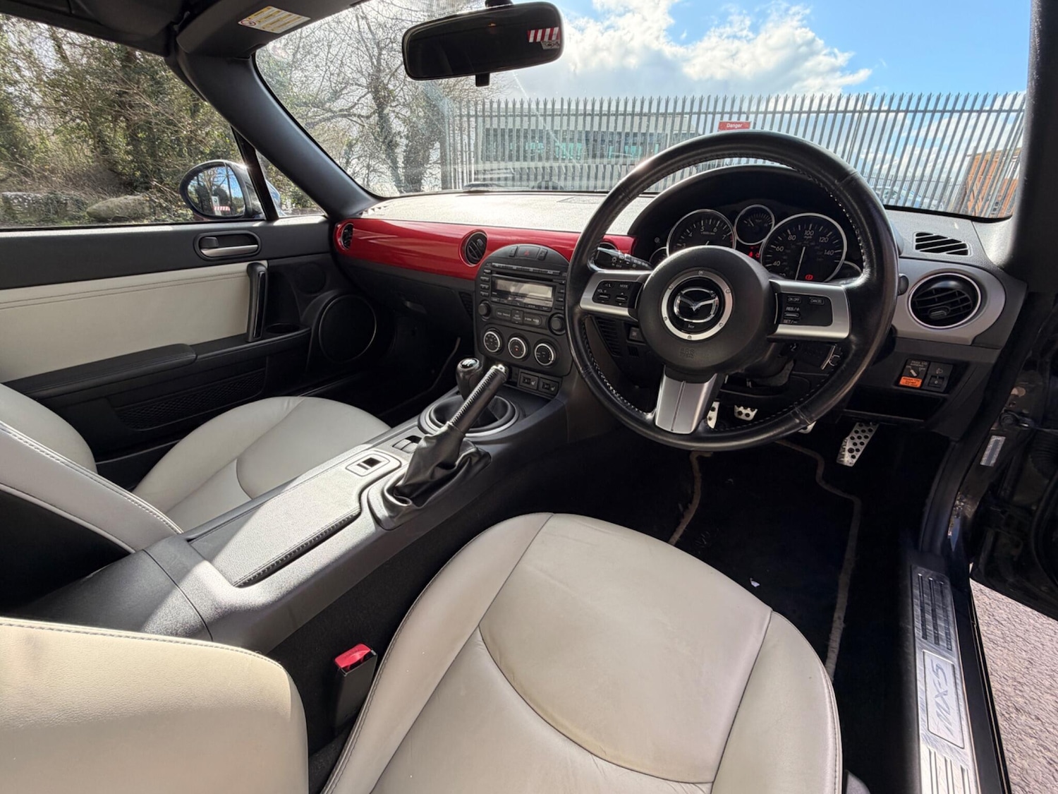 Used Mazda MX-5 2011 for sale - 77744394: Photo 18