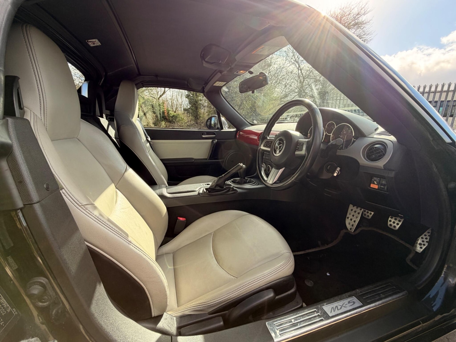 Used Mazda MX-5 2011 for sale - 77744394: Photo 19