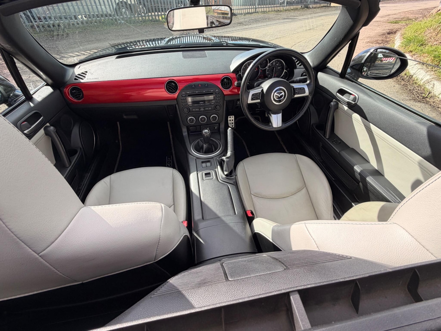 Used Mazda MX-5 2011 for sale - 77744394: Photo 20