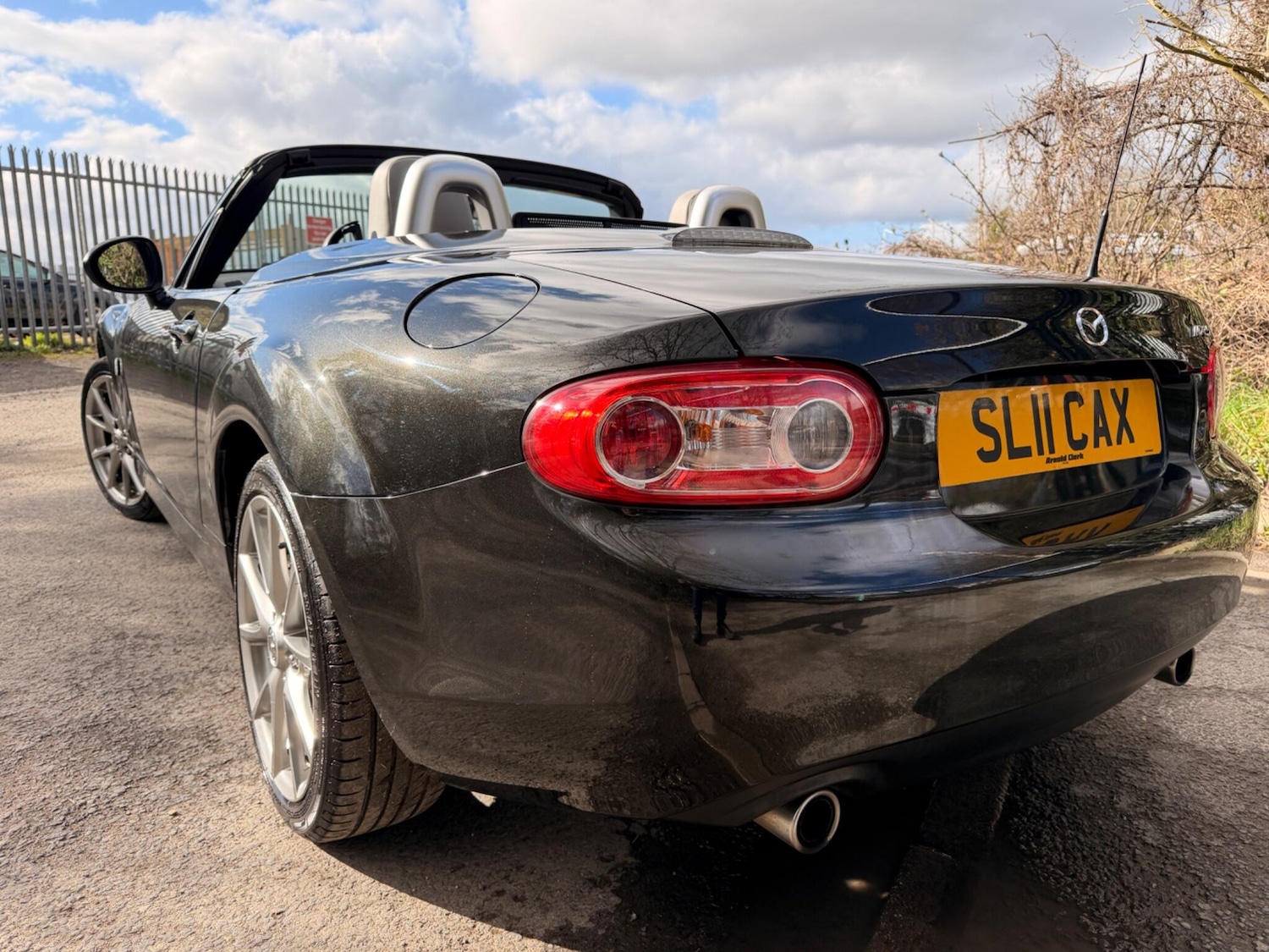 Used Mazda MX-5 2011 for sale - 77744394: Photo 9
