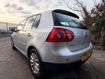 Used Volkswagen Golf 2007 for sale - 77744395: Photo