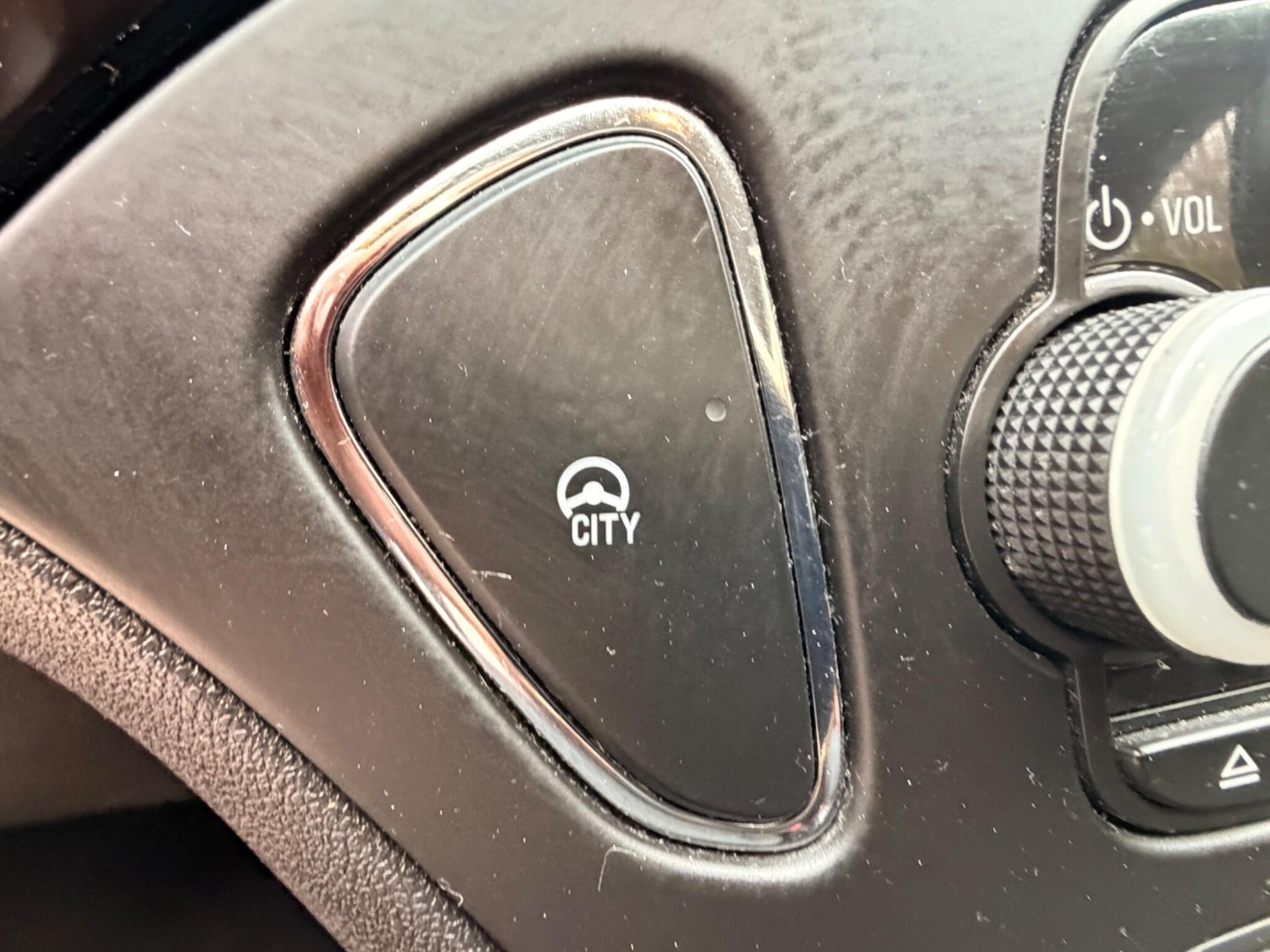 Used Vauxhall Corsa 2015 for sale - 78006526: Photo 18