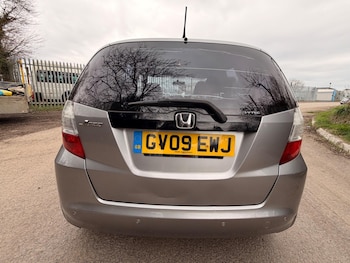 Used Honda Jazz 2009 for sale - 77793856: Photo