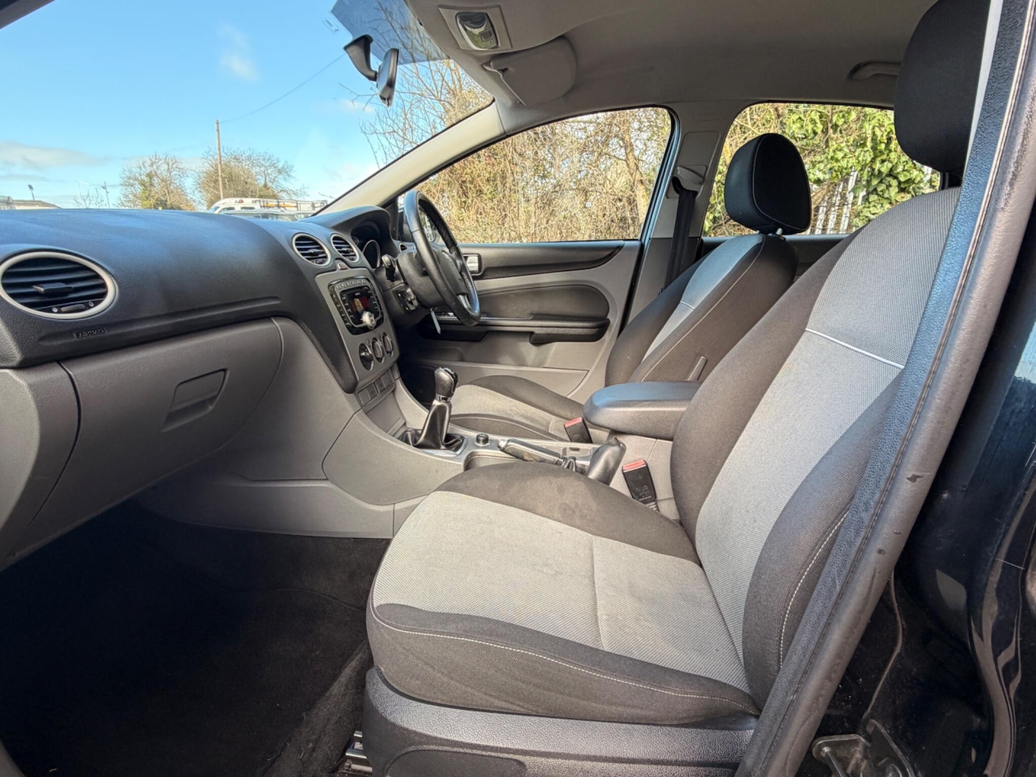 Used Ford Focus 2010 for sale - 77808915: Photo 17