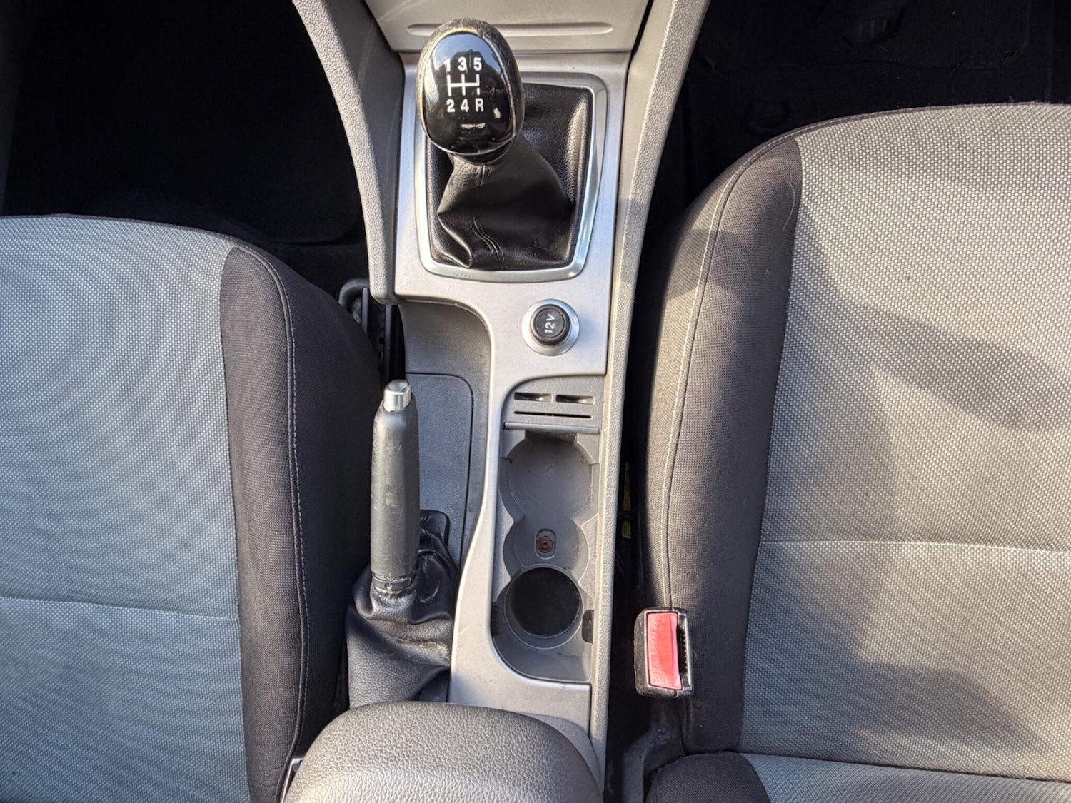 Used Ford Focus 2010 for sale - 77808915: Photo 26