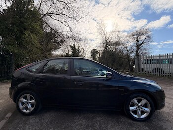 Used Ford Focus 2010 for sale - 77808915: Photo