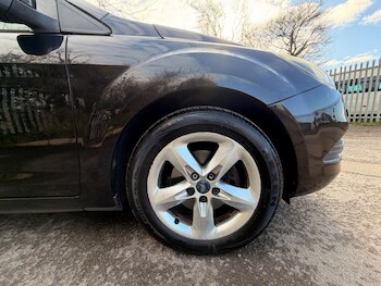 Used Ford Focus 2010 for sale - 77808915: Photo