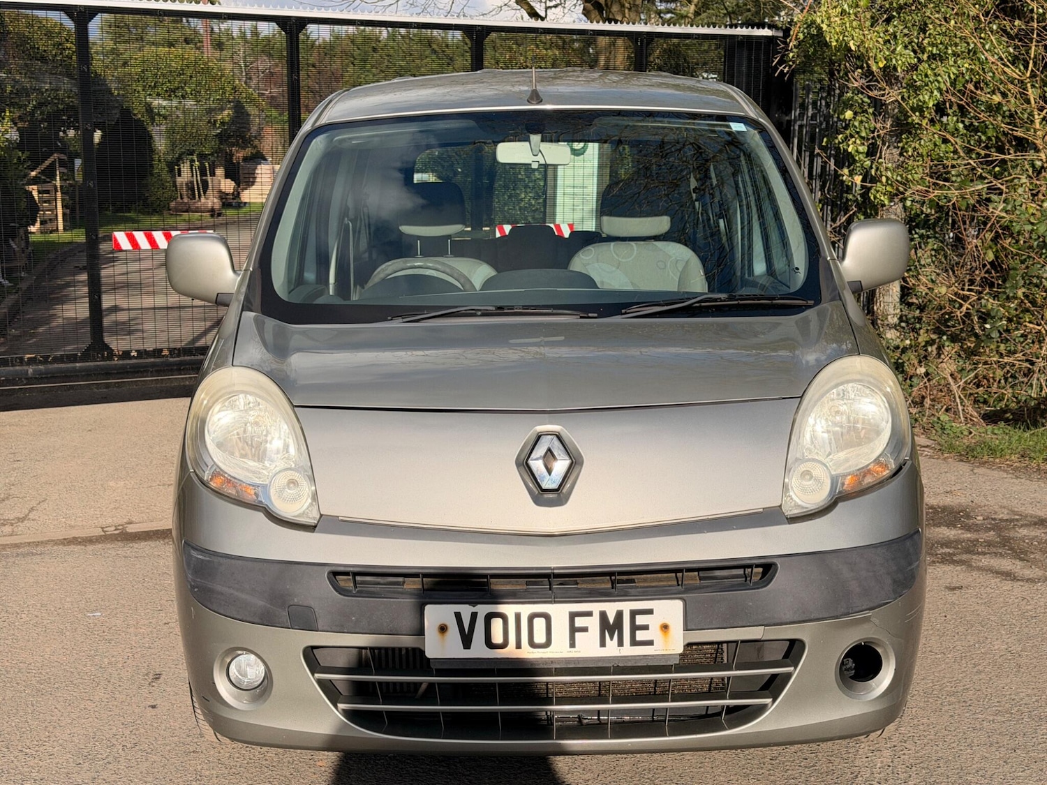 Used Renault Kangoo 2010 for sale - 77744397: Photo 2