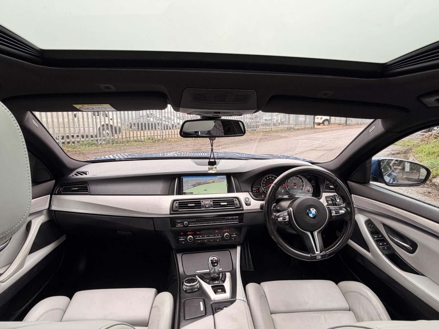 Used BMW M5 2014 for sale - 77798988: Photo 11