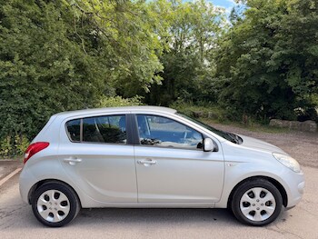 Used Hyundai i20 2011 for sale - 78854834: Photo
