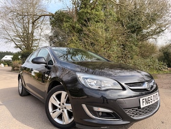Used Vauxhall Astra 2015 for sale - 78416642: Photo