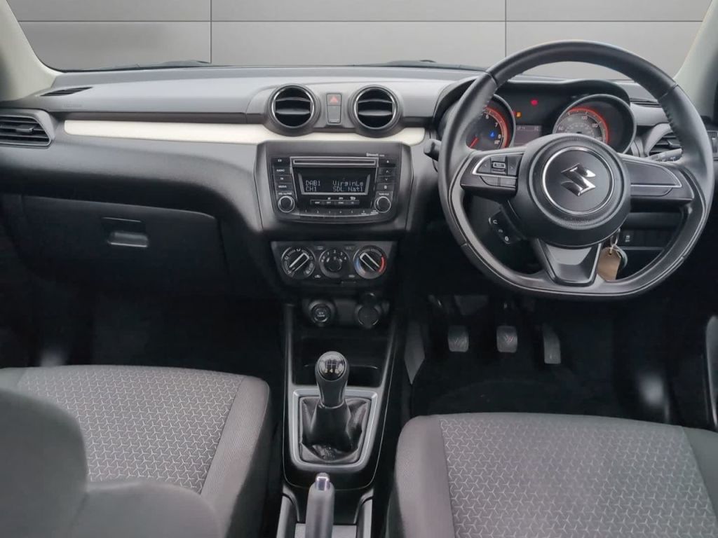 Used Suzuki Swift 2019 for sale - 76710669: Photo 10