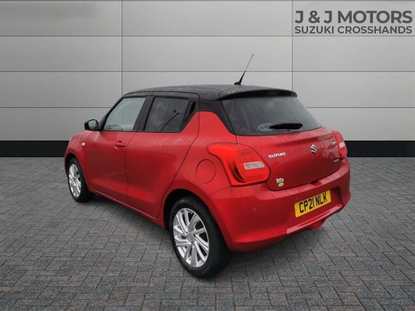 Used Suzuki Swift 2021 for sale - 76231510: Photo 5
