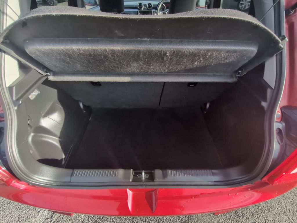 Used Suzuki Swift 2021 for sale - 76611489: Photo 13