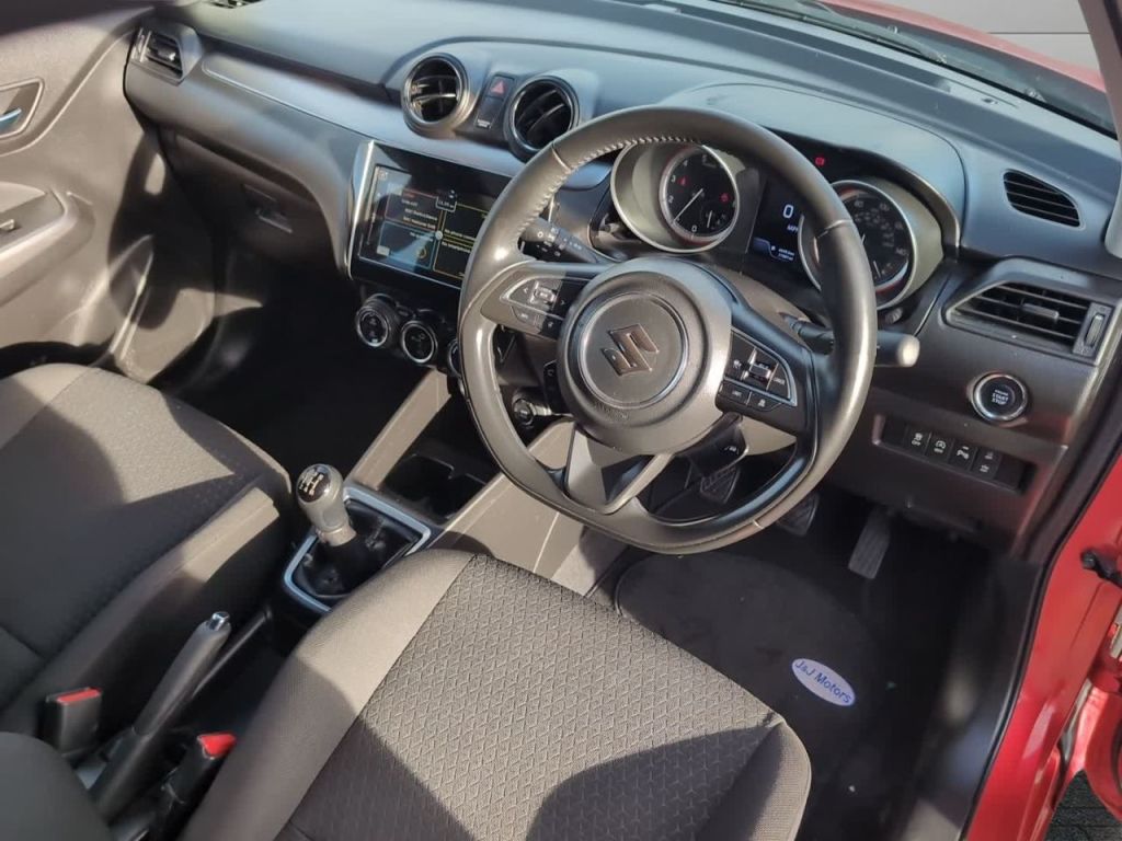 Used Suzuki Swift 2021 for sale - 76611489: Photo 9