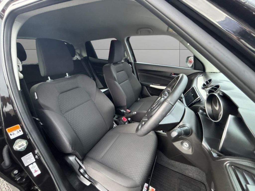 Used Suzuki Swift 2023 for sale - 77557532: Photo 11