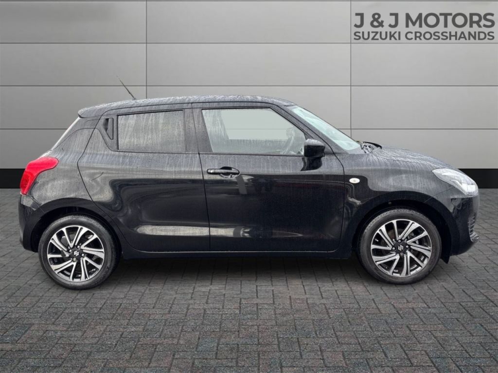 Used Suzuki Swift 2023 for sale - 77557532: Photo 8