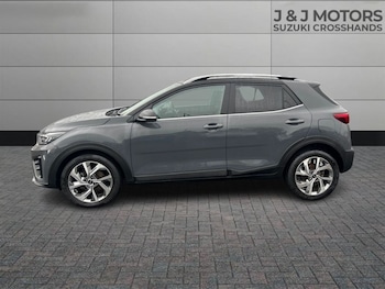 Used Kia Stonic 2023 for sale - 78250792: Photo