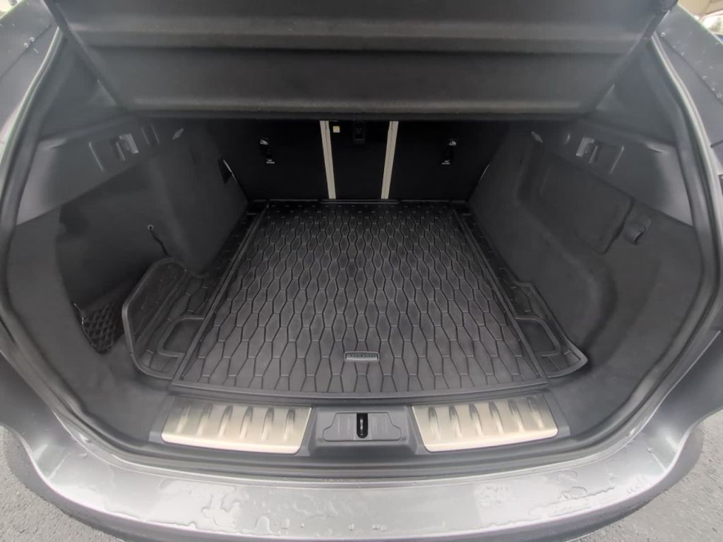 Used Jaguar F-Pace 2023 for sale - 76546080: Photo 13