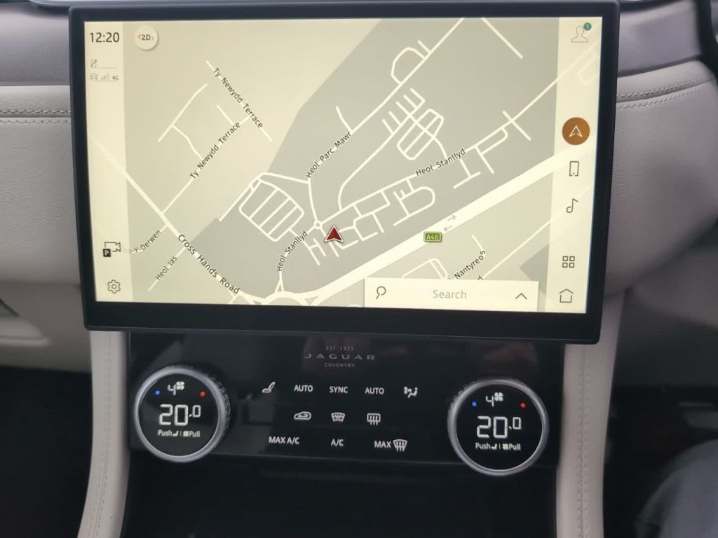 Used Jaguar F-Pace 2023 for sale - 76546080: Photo 16