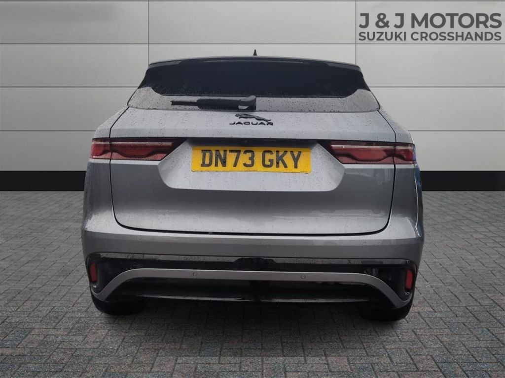 Used Jaguar F-Pace 2023 for sale - 76546080: Photo 6