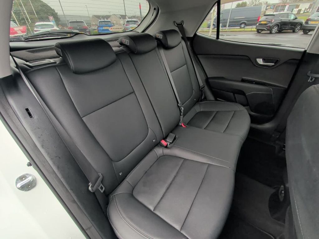 Used Kia Stonic 2019 for sale - 78123895: Photo 12