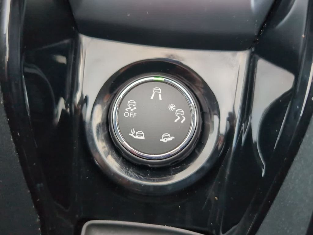 Used Peugeot 2008 2018 for sale - 76391545: Photo 14