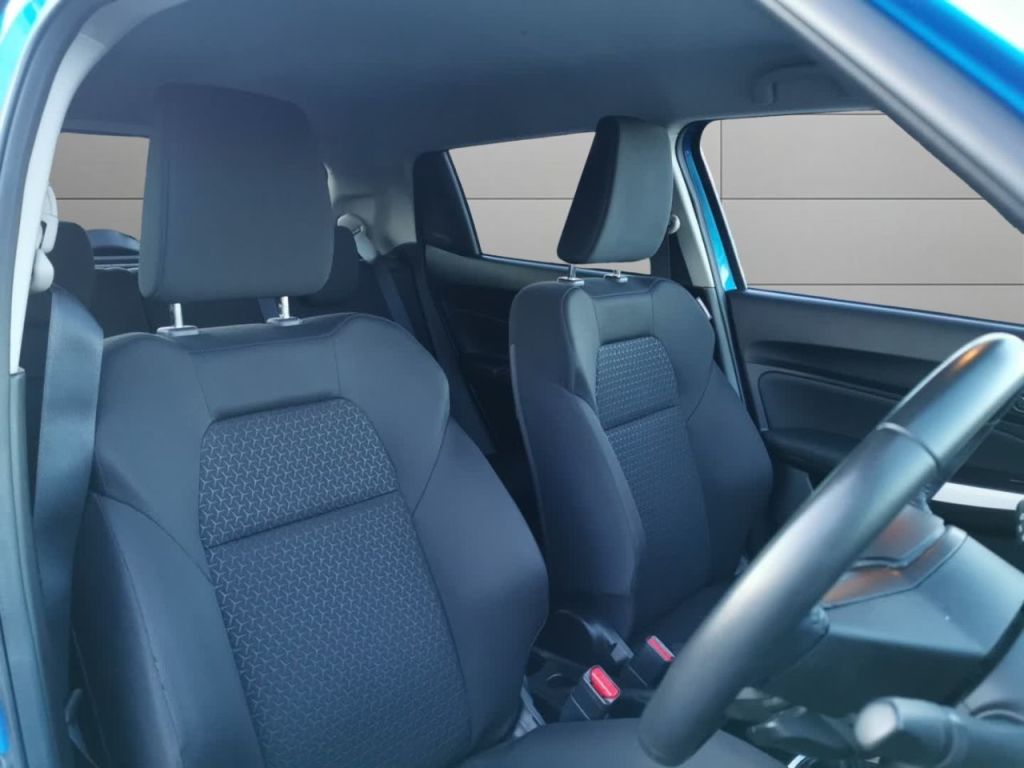 Used Suzuki Swift 2023 for sale - 77436164: Photo 12