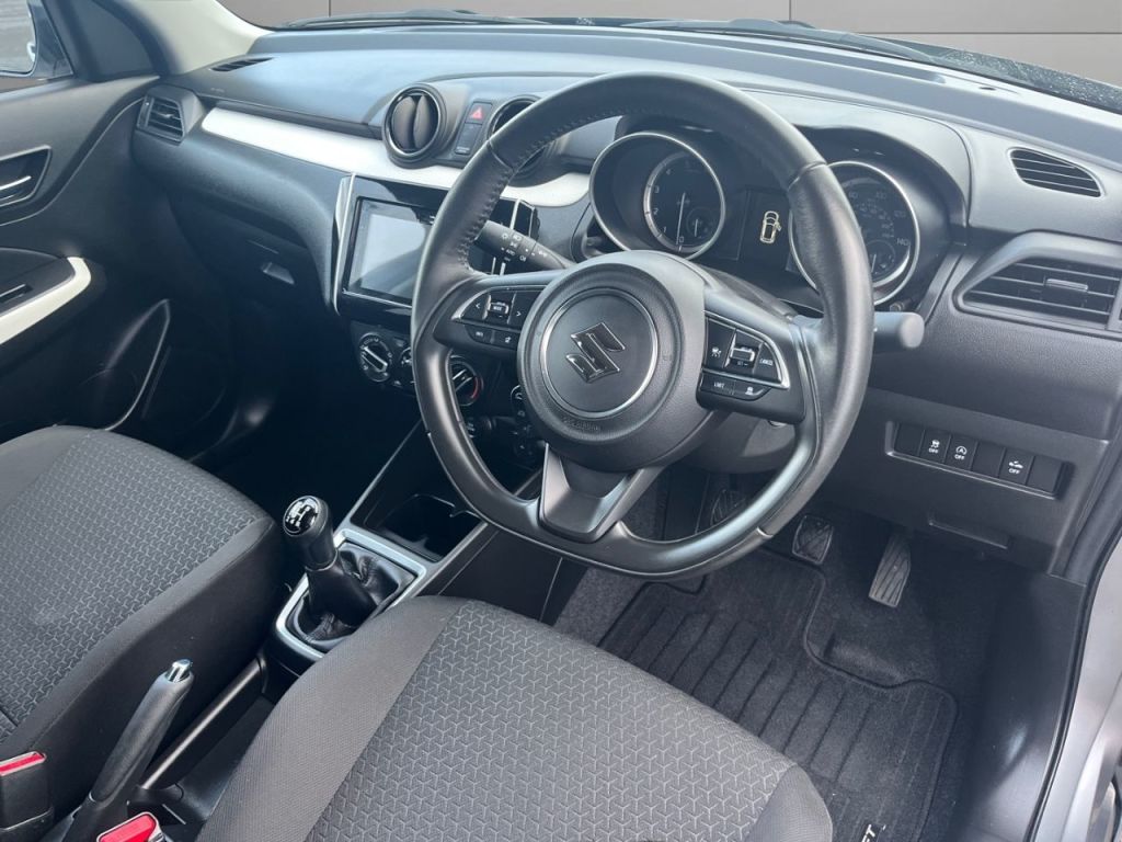 Used Suzuki Swift 2023 for sale - 77446045: Photo 9