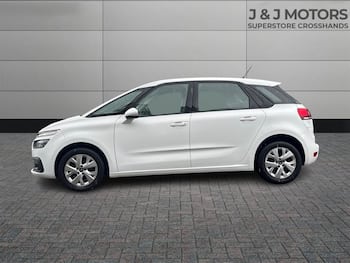 Used Citroen C4 2019 for sale - 79771923: Photo