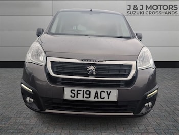 Used Peugeot Partner Tepee 2019 for sale - 76546022: Photo