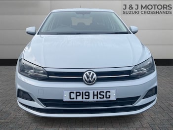 Used Volkswagen Polo 2019 for sale - 76490472: Photo