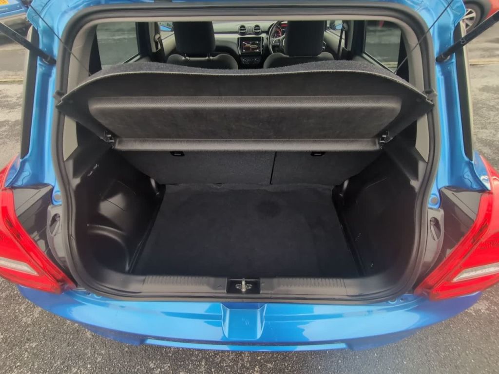 Used Suzuki Swift 2023 for sale - 76904818: Photo 13