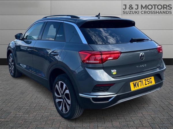 Used Volkswagen T-Roc 2021 for sale - 74624217: Photo 5