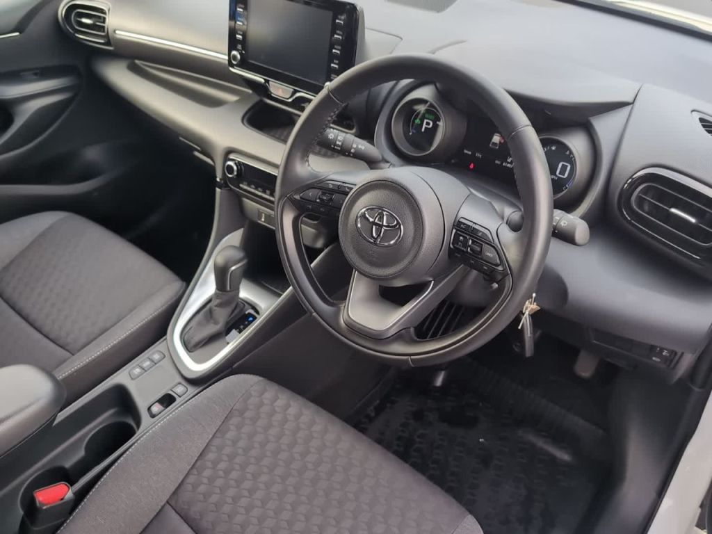 Used Toyota Yaris 2022 for sale - 77636593: Photo 9