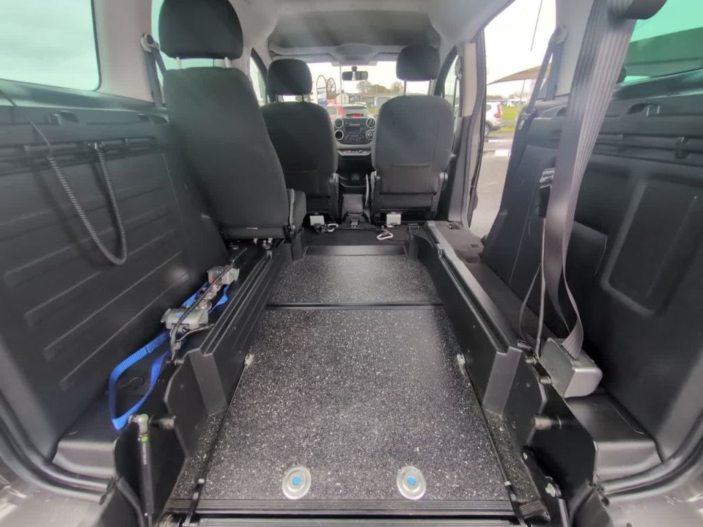 Used Peugeot Partner Tepee 2019 for sale - 76481240: Photo 15