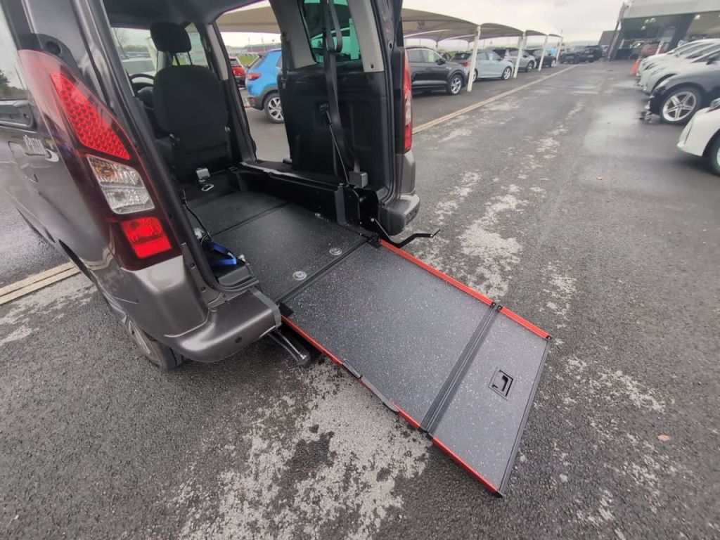 Used Peugeot Partner Tepee 2019 for sale - 76481240: Photo 16