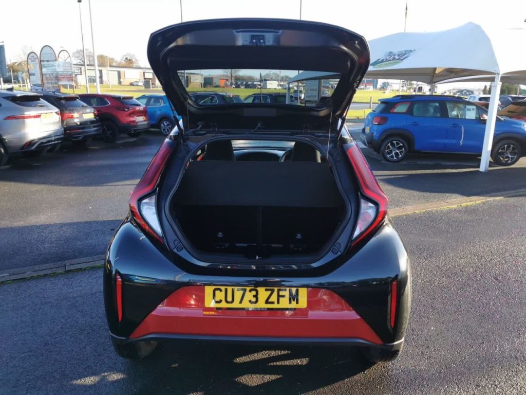 Used Toyota Aygo X 2023 for sale - 76693168: Photo 9