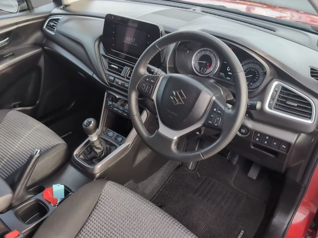 Used Suzuki SX4 S-Cross 2023 for sale - 76345057: Photo 9